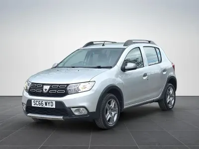 Used Dacia Sandero Ambiance 90 HP (66 kW) 2016 Silver Hatchback
