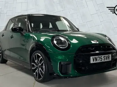 Used Mini Cooper Hatch 113 kW (154 HP) 2025 Green Hatchback