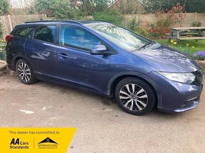 Used Honda Civic SE Plus 120 HP (88 kW) 2015 Blue Estate