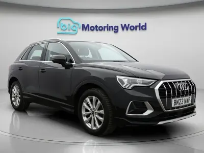 Używany Audi Q3 Sport 150 KM (110 kW) 2023 Czarny SUV