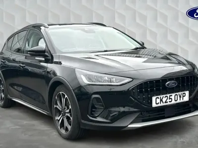 Używany Ford Focus Active X 125 KM (91 kW) 2025 Czarny Hatchback