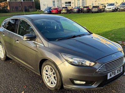 Grey Used 2016 Ford Focus Zetec Hatchback | £7,995 (Good price)