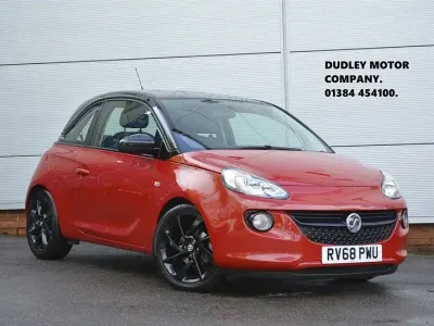 Usado Vauxhall Adam 70 CV (51 kW) 2018 Rojo Utilitario