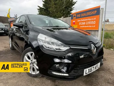 Used Renault Clio Dynamique 90 HP (66 kW) 2017 Black Hatchback