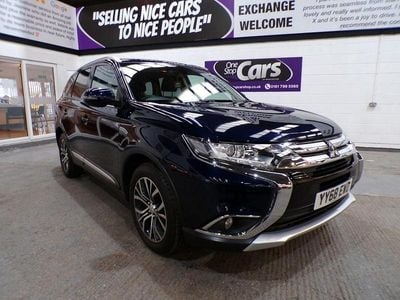 Blue Used 2018 Mitsubishi Outlander SUV | £12,485 (Fair price)