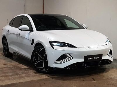 New BYD Seal Design 230 kW (313 HP) 2025 White Sedan