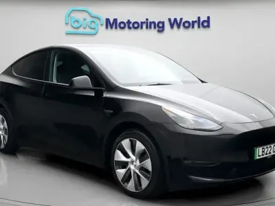 Used Tesla Model Y Long Range AWD 286 kW (389 HP) 2025 SUV