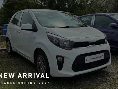 Used Kia Picanto 65 HP (47 kW) 2022 White Hatchback