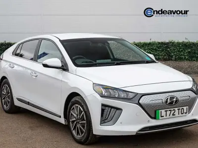 Used Hyundai Ioniq Premium SE 100 kW (136 HP) 2022 White Hatchback