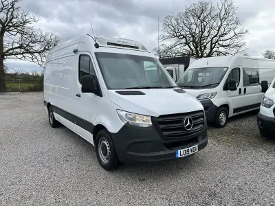 Used Mercedes Sprinter 140 HP (102 kW) 2019 White Van