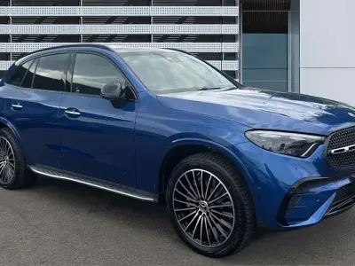 Used Mercedes E300 AMG line 333 HP (244 kW) 2026 Blue SUV
