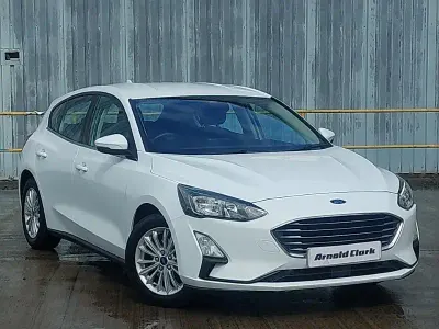 Used Ford Focus Titanium 125 HP (91 kW) 2020 White Hatchback