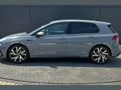 Used VW Golf VIII R-line 147 HP (108 kW) 2023 Grey Hatchback