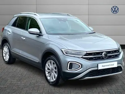 Used VW T-Roc Style 150 HP (110 kW) 2025 Silver SUV