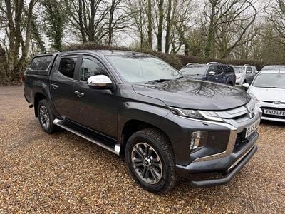 Used Mitsubishi L200 150 HP (110 kW) 2019 Grey Pickup
