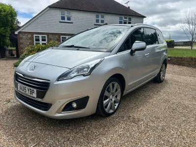 Used Peugeot 5008