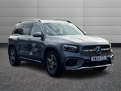 Mercedes GLB220