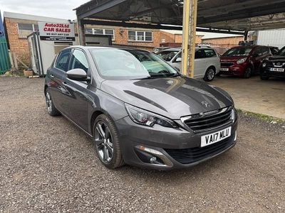 Used Peugeot 308 Allure 150 HP (110 kW) 2017 Grey Hatchback