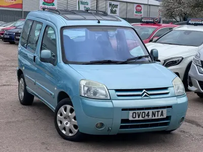 Gebraucht Citroën Berlingo 90 PS (66 kW) 2004 Blau Van / Kleinbus