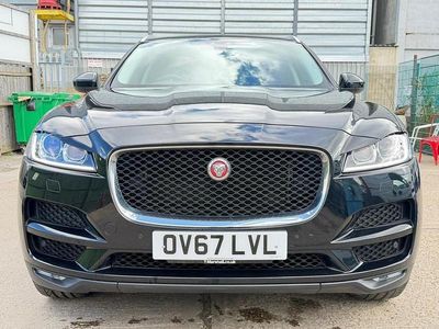 Second-hand Jaguar F-Pace Portfolio 180 CP (132 kW) 2017 Negru SUV