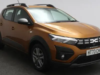 Used Dacia Sandero Expression 100 HP (73 kW) 2023 Orange Hatchback
