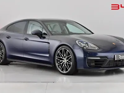 Used Porsche Panamera 4 E-Hybrid 462 HP (339 kW) 2023 Night blue Hatchback