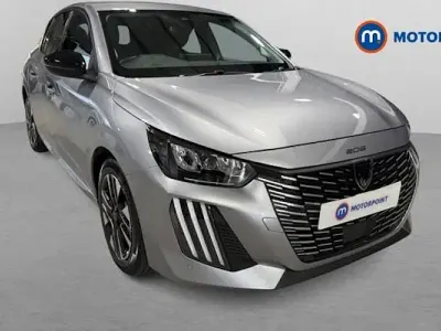 Używany Peugeot 208 Allure 101 KM (74 kW) 2025 Hatchback