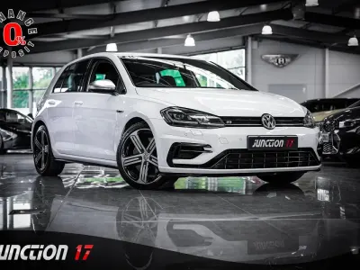 Usado VW Golf VII R 300 HP (220 kW) 2019 Branco Citadino