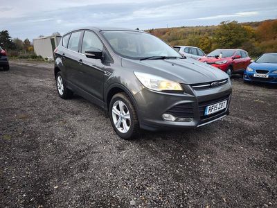 Second-hand Ford Kuga Zetec 150 CP (110 kW) 2015 Gri SUV