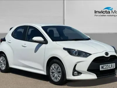 Used Mazda 2 116 HP (85 kW) 2023 White Hatchback