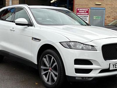 White Used 2017 Jaguar F-Pace Portfolio SUV | £13,680 (Fair price)