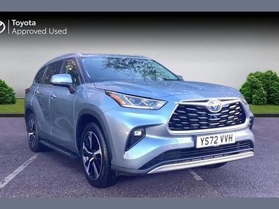Silver Used 2022 Toyota Highlander Premium SUV | £39,290 (A bit pricey)