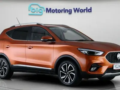 Used MG ZS Exclusive 111 HP (81 kW) 2024 Orange SUV