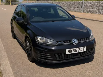 Used VW Golf VII GTD 150 HP (110 kW) 2015 Black Hatchback