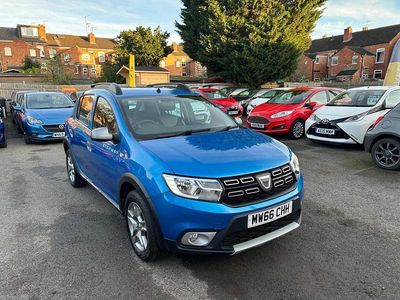 Blue Used 2016 Dacia Sandero Lauréate Hatchback | £4,695 (Fair price)