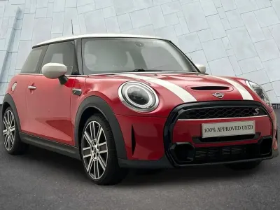 Used Mini Cooper S Exclusive 176 HP (129 kW) 2022 Red Hatchback