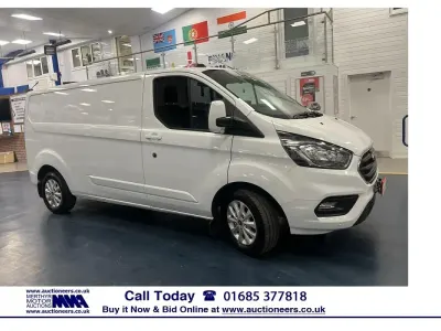 Used Ford Transit Custom Limited 170 HP (125 kW) 2023 White Van