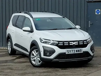 Second-hand Dacia Jogger Expression 109 CP (80 kW) 2023 Alb Monovolum