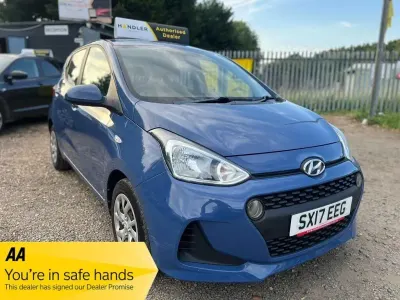 Used Hyundai i10 SE 67 HP (49 kW) 2017 Blue Hatchback