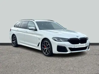 Usado BMW 530e M Sport 288 CV (211 kW) 2022 Blanco Familiar