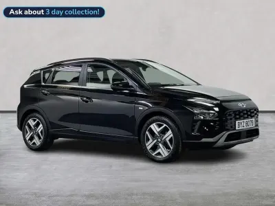 Usado Hyundai Bayon Premium 100 HP (73 kW) 2023 Preto SUV