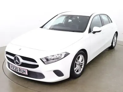 Used Mercedes A180 SE 136 HP (100 kW) 2020 White Hatchback