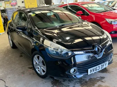 Used Renault Clio Expression+ 75 HP (55 kW) 2013 Black Hatchback