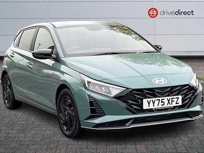 New Hyundai i20 Blackline 90 HP (66 kW) 2025 Green Hatchback