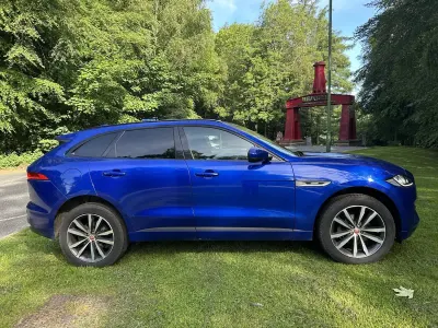 Used Jaguar F-Pace R-Sport 2018 Blue SUV