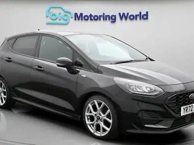 Second-hand Ford Fiesta ST-Line 125 CP (91 kW) 2022 Negru Hatchback
