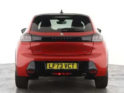 Używany Peugeot 208 GT 99 KM (72 kW) 2023 Czerwony Hatchback