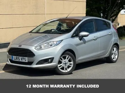 Used Ford Fiesta Zetec 100 HP (73 kW) 2015 Silver Hatchback