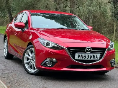 Used Mazda 3 Inclusive 2013 Red Hatchback