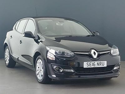 Black Used 2016 Renault Mégane IV Dynamique Hatchback | £5,498 (Super price)